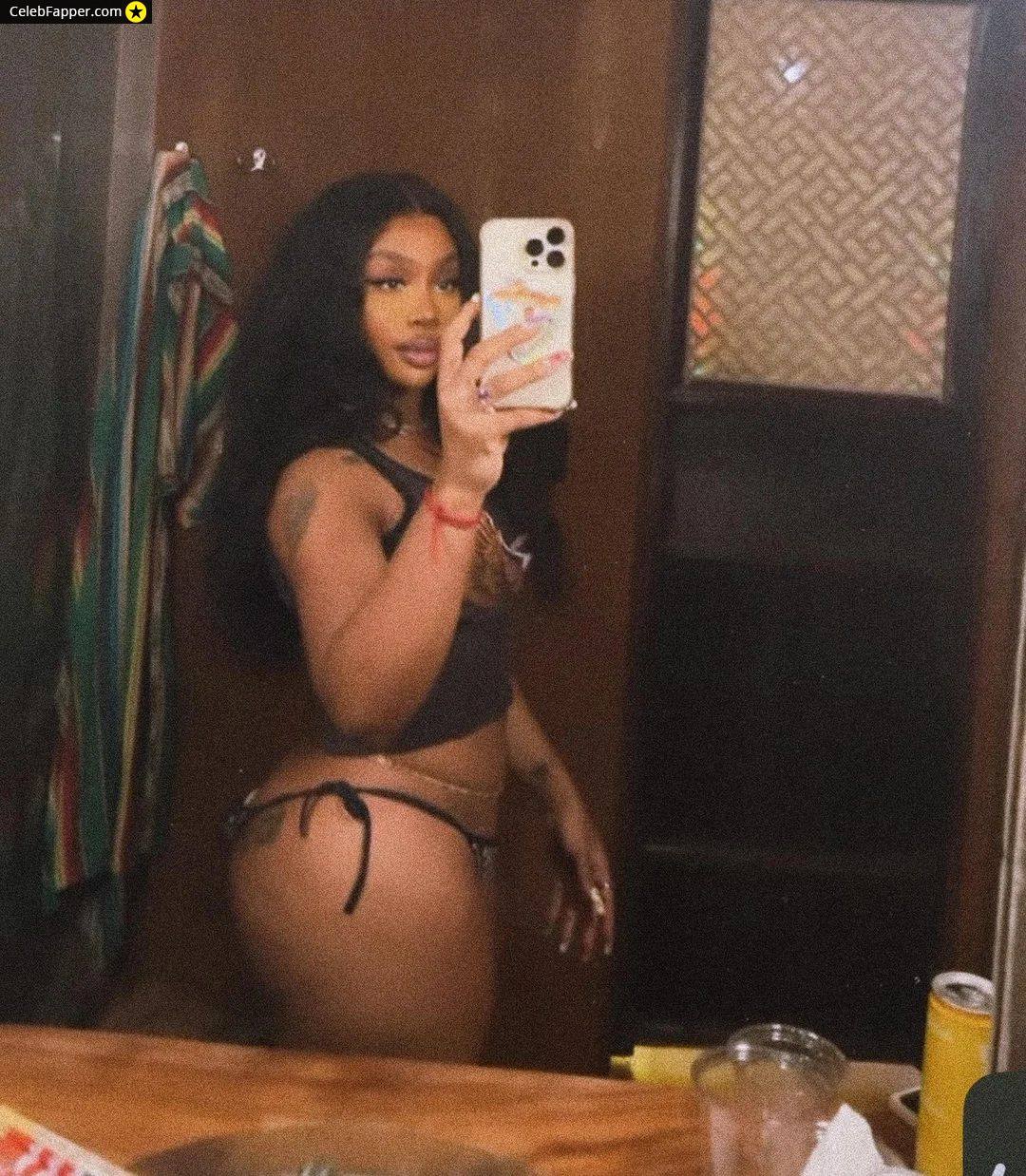 sza fap butt ass